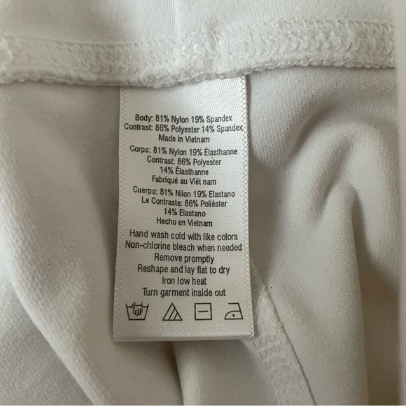 Alo Yoga SMALL White Motto Leggings mesh - Picture 9 of 10